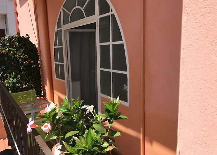 Гостевой дом Casa Del Sole Accomodation Тропея